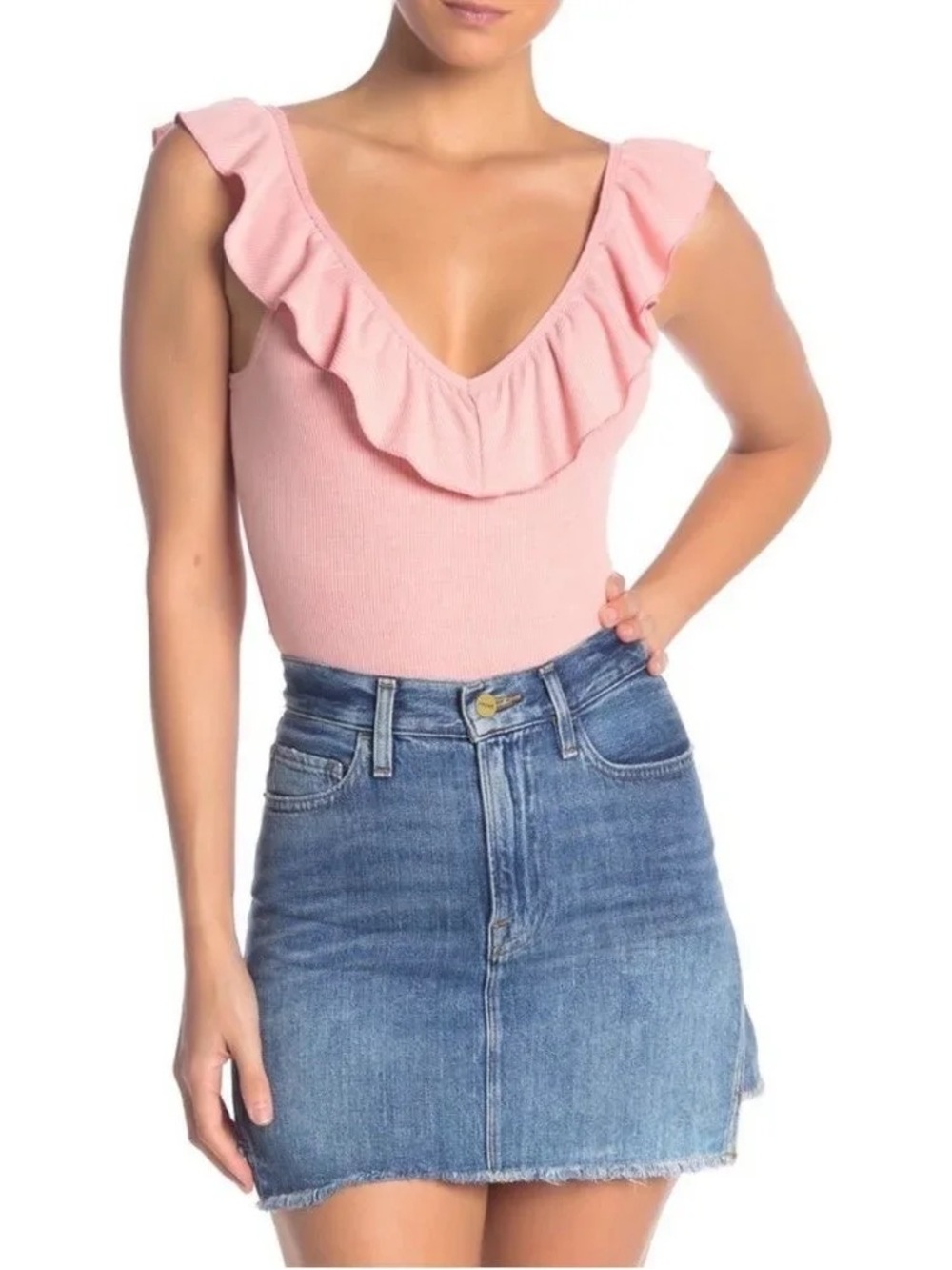 Ruffled V-Neck Ribbed Tank Top - Pink